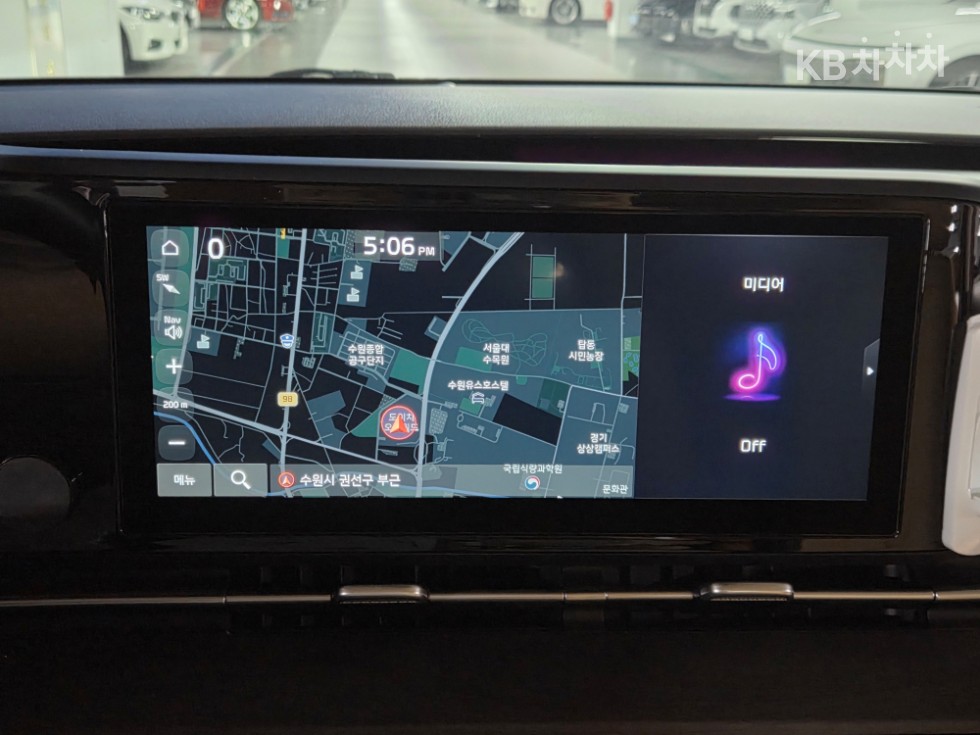 2021 - kia carnival