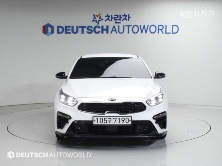 Kia K3 GT 1.6 T-GDi 5 Duo Basic 4