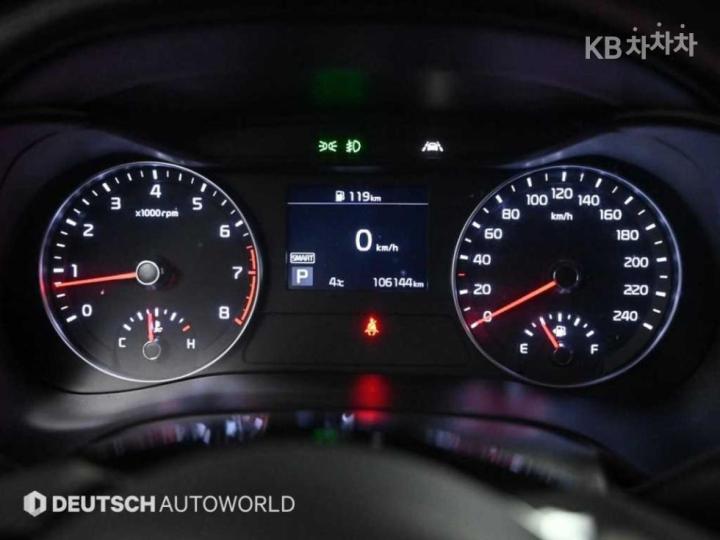 Kia K3 GT 1.6 T-GDi 5 Duo Basic 9