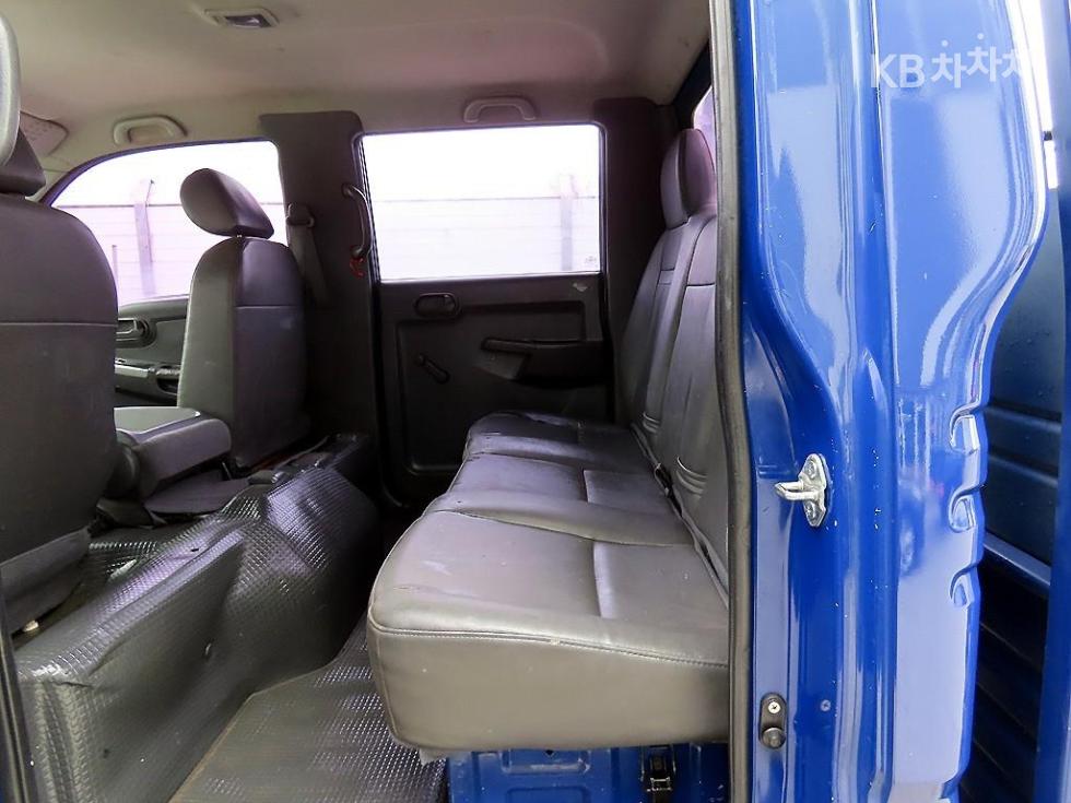2013 - kia bongo iii