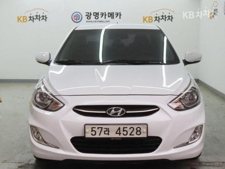 Hyundai Accent New 1.6 VGT Modern 2