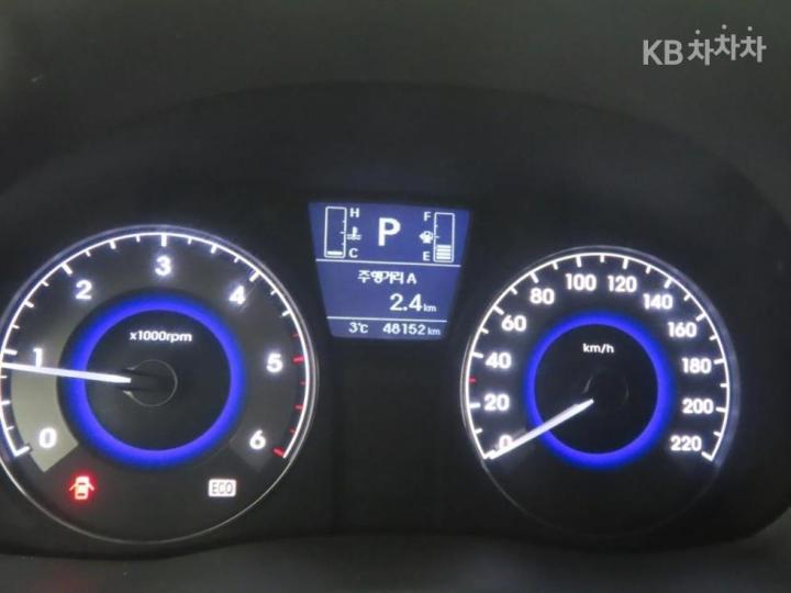 Hyundai Accent New 1.6 VGT Modern 9