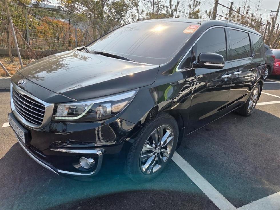 2017 - kia carnival