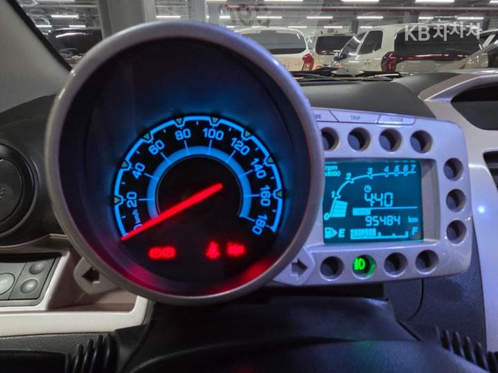 Chevrolet Spark Life Edition Base Type 8