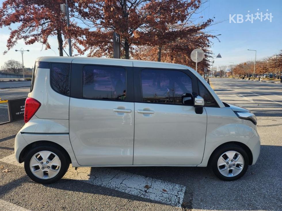 2013 - kia ray