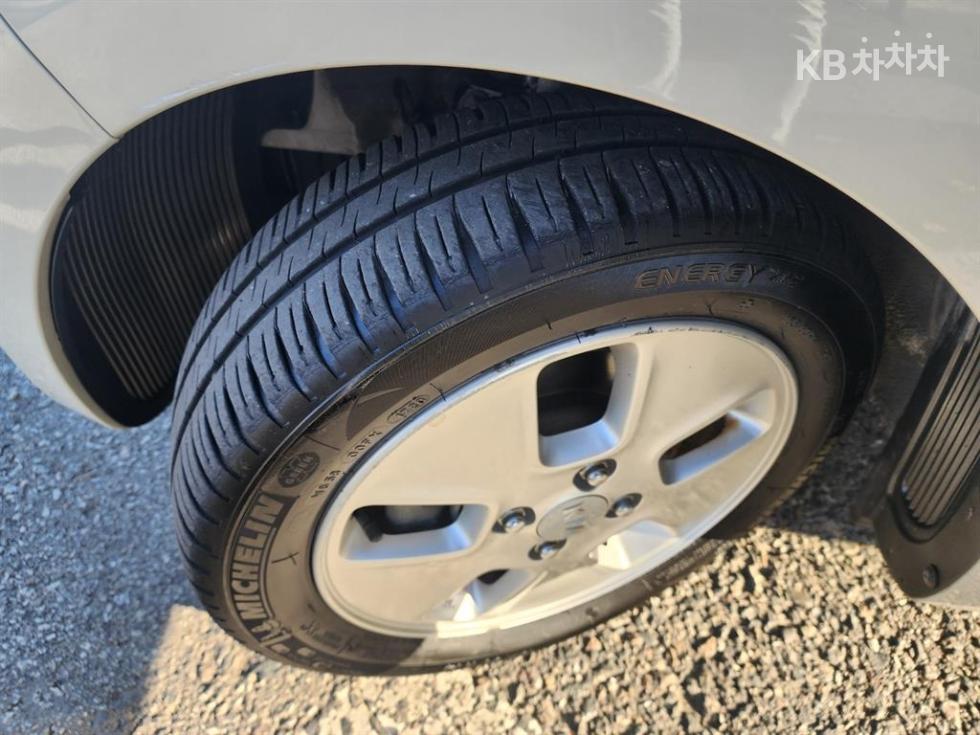 2013 - kia ray
