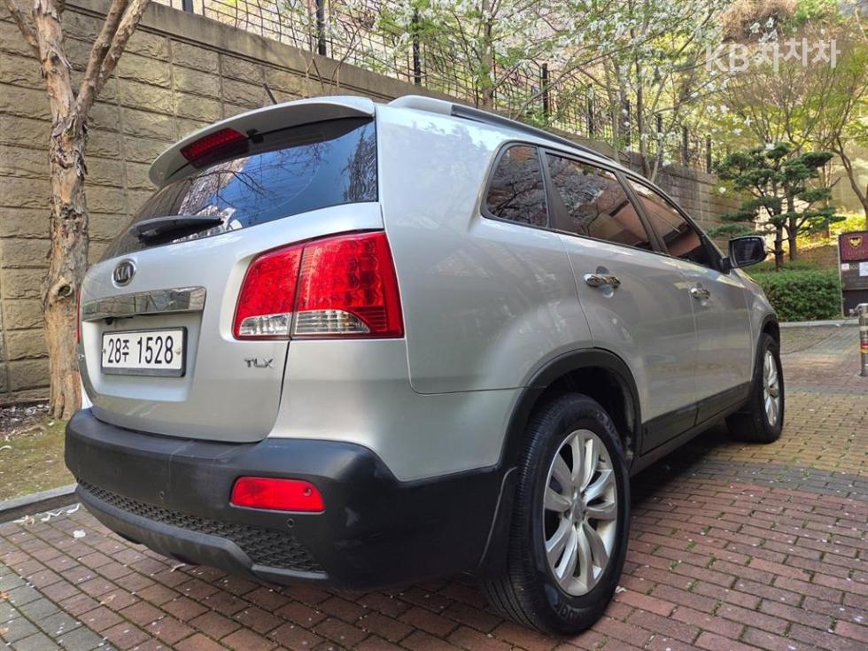 2011 - kia sorento