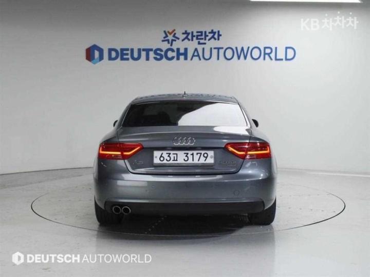 Audi A5 NEW 2.0 TDI Quattro Sportback 8TA Dynamic 5