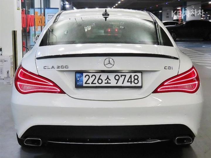 Mercedes-Benz CLA-Class CLA200 CDI C117 4