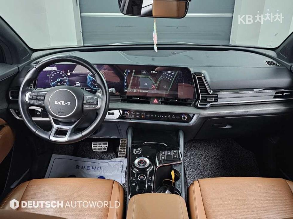 2023 - kia sportage
