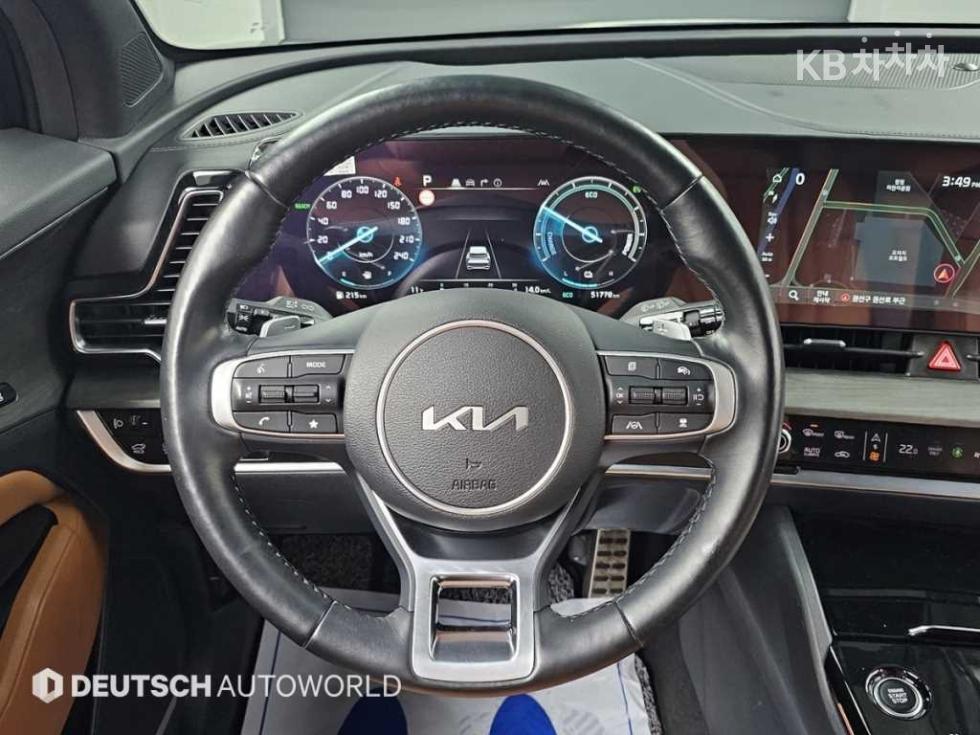 2023 - kia sportage