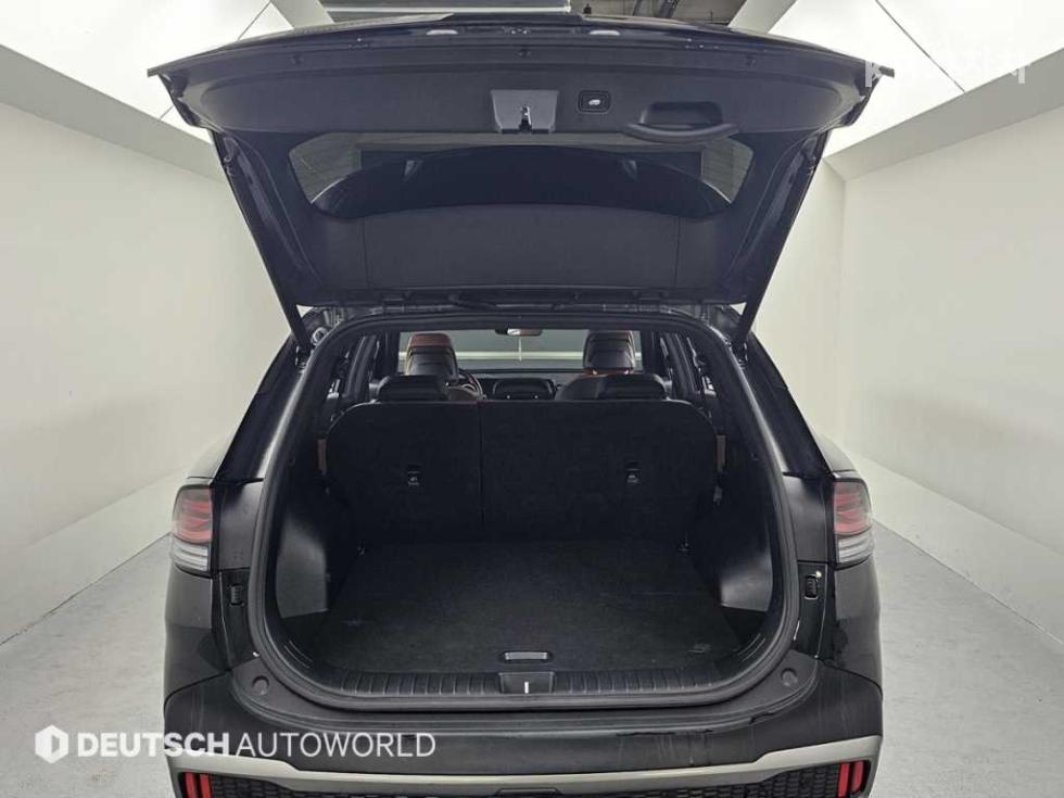2023 - kia sportage