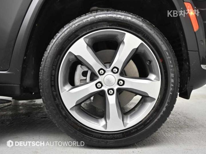 Jeep Cherokee Grand WL 3.6 Gasoline Limited 6