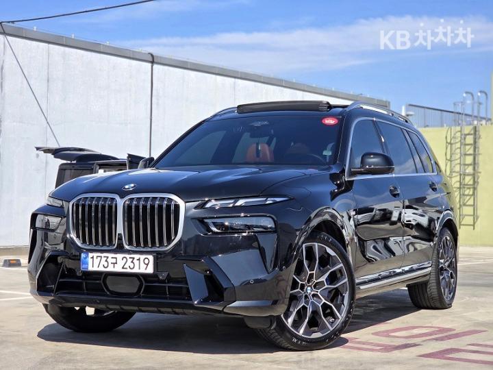 BMW X7 xDrive 40i — foto 1