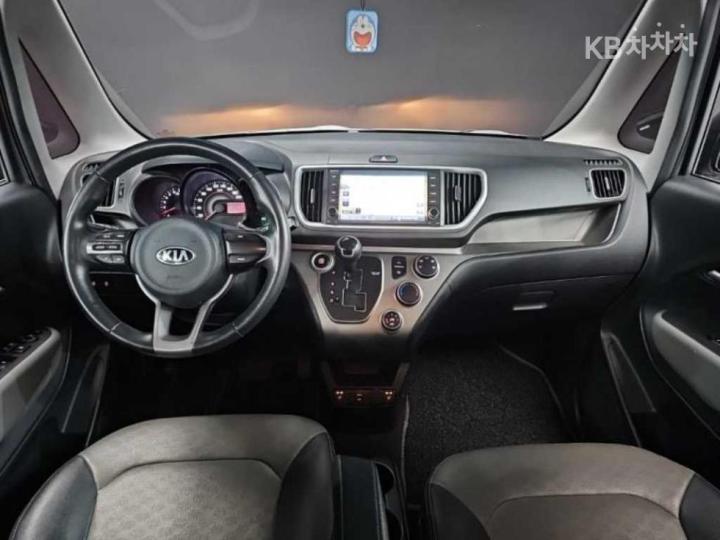 Kia Ray 1.0 Gasoline Luxury 6