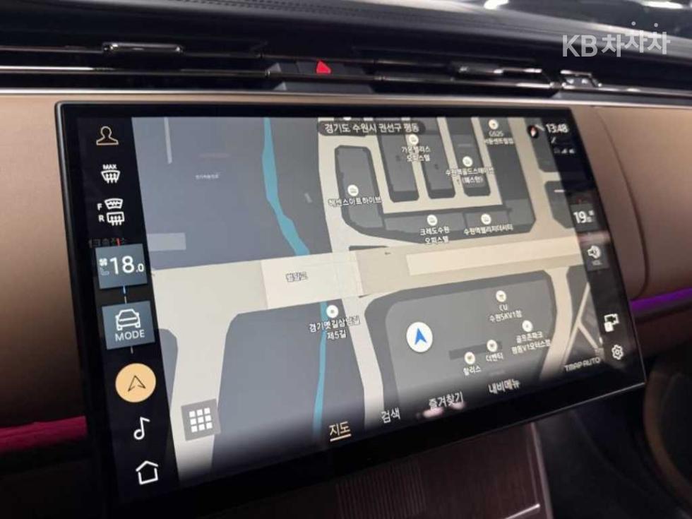 Land Rover Range Rover — miniaturë 10