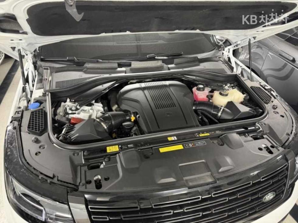 Land Rover Range Rover — miniaturë 16
