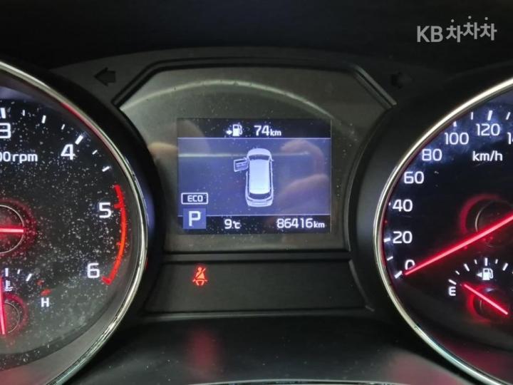 Kia Carnival High Limousine 2.2 Diesel VIP 7