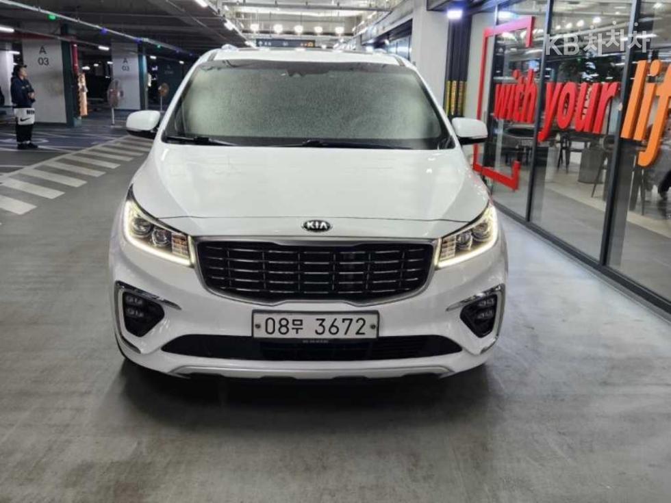 Kia 더 뉴 카니발 9인승 2.2 디젤 노블레스 스페셜 - фото 1