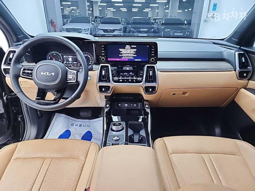 2023 - kia sorento