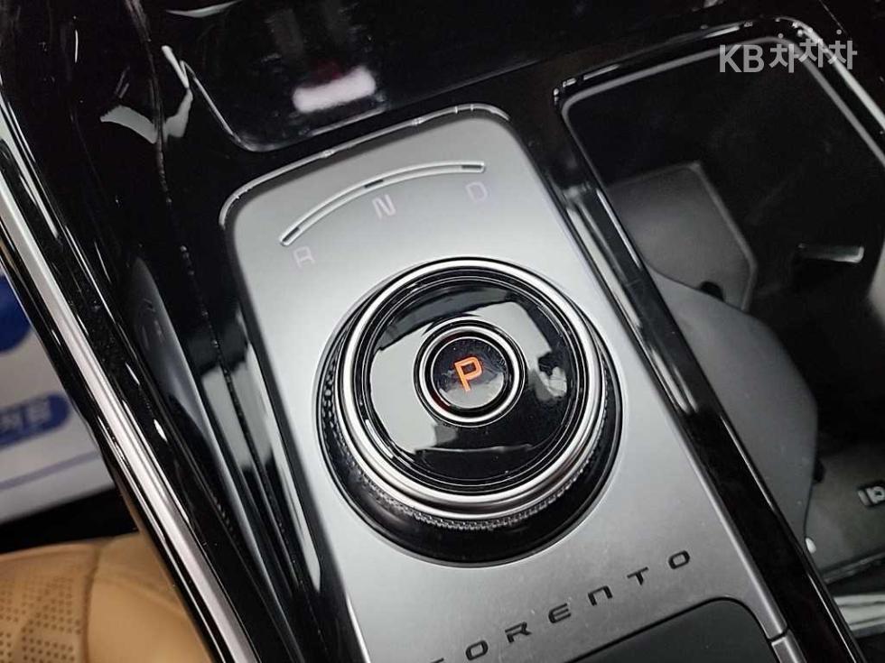 2023 - kia sorento