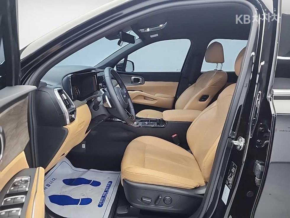 2023 - kia sorento