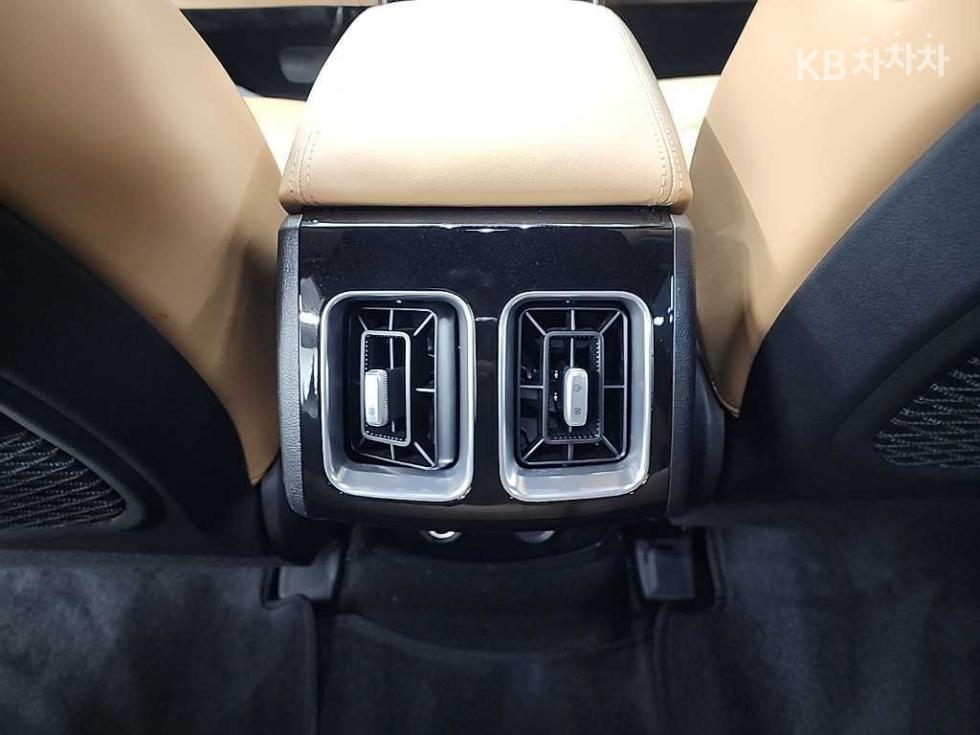 2023 - kia sorento