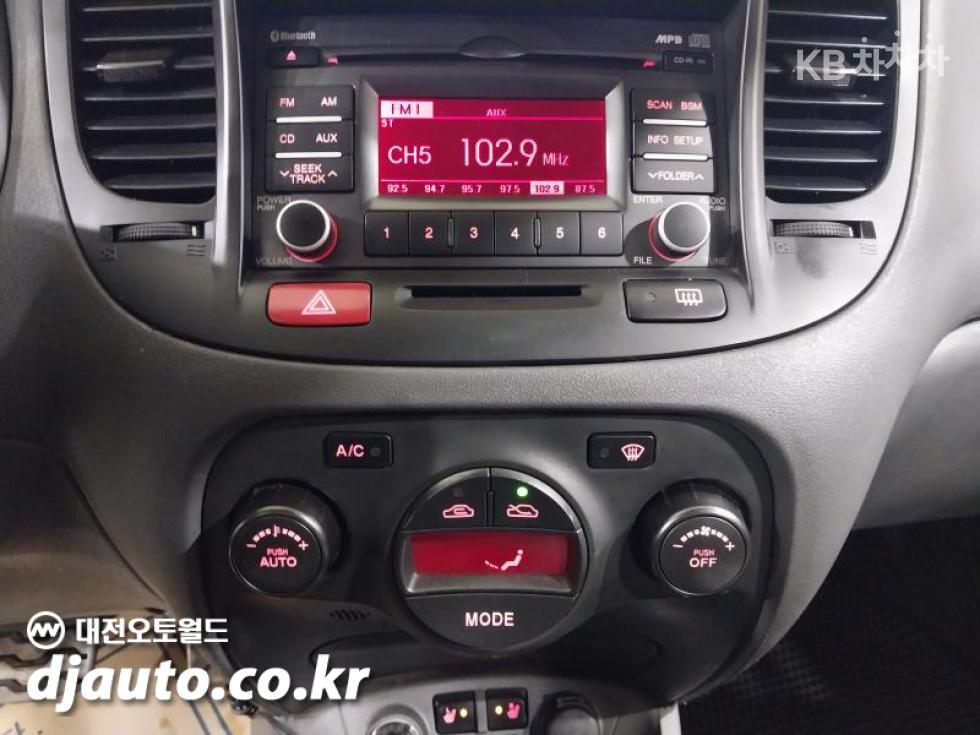 2011 - kia pride