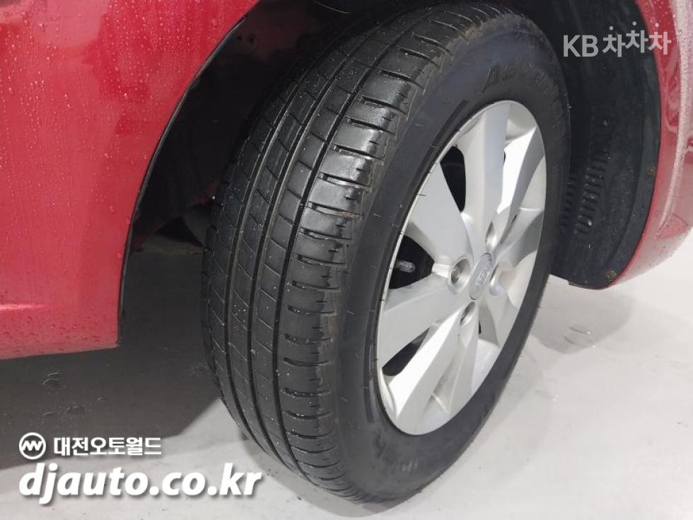 2011 - kia pride