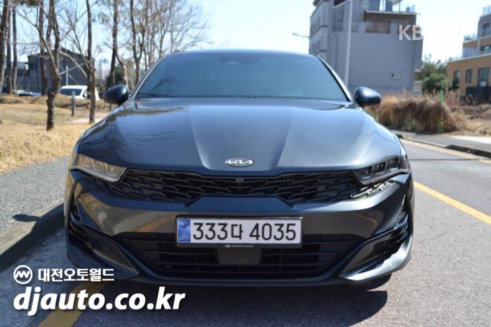 2021 - kia k5