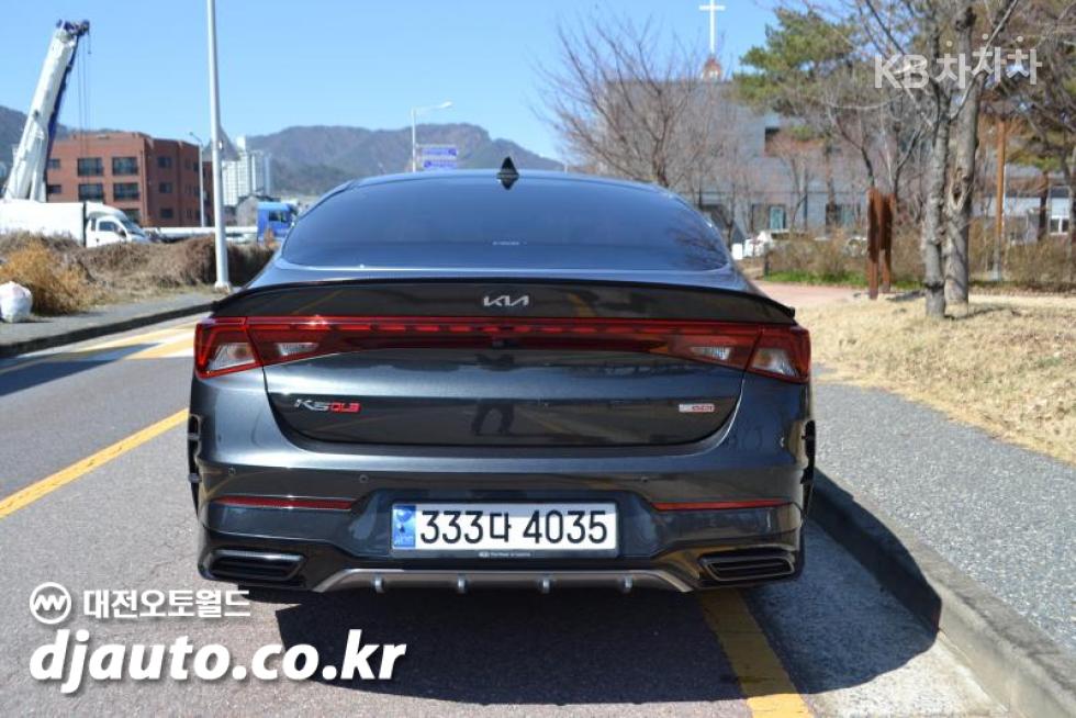 2021 - kia k5
