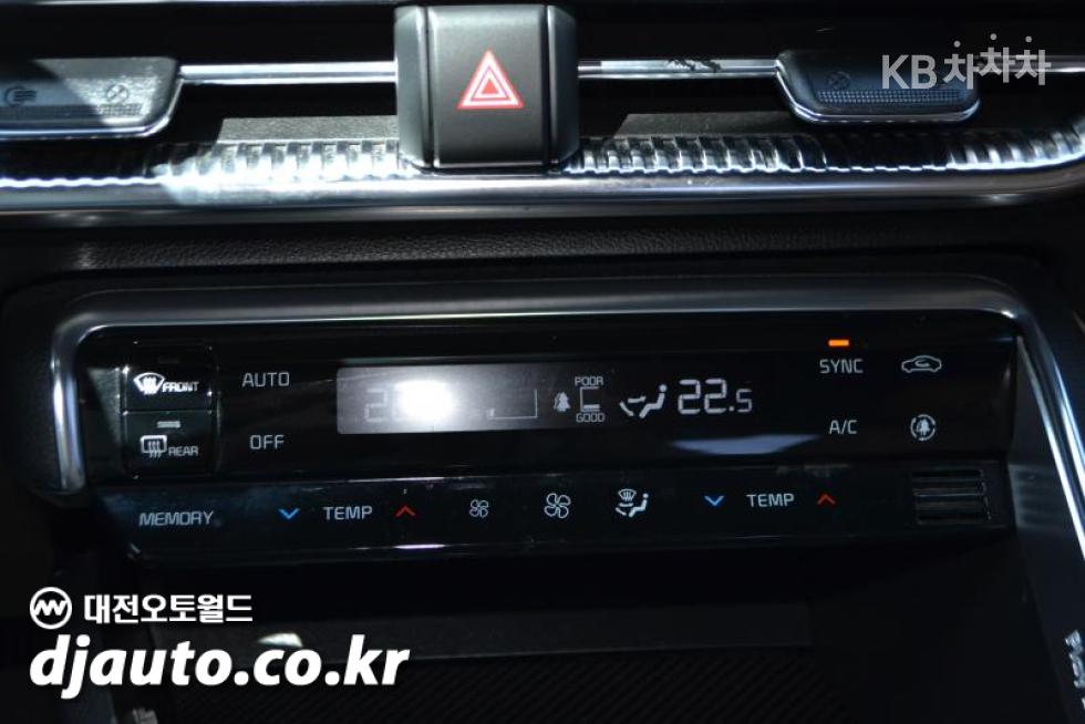 2021 - kia k5