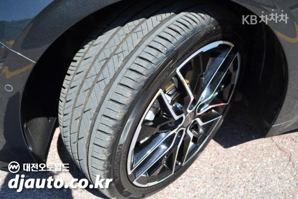 2021 - kia k5