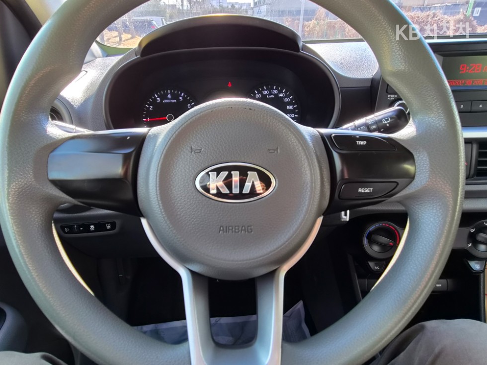2018 - kia 모닝밴(ja)