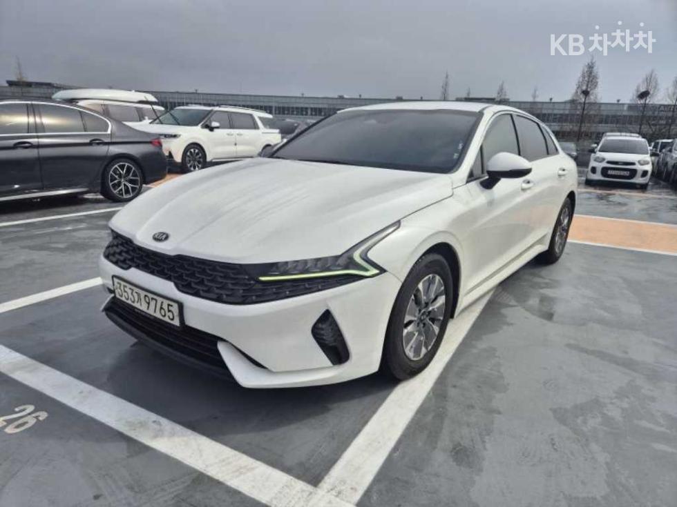 2021 - kia k5