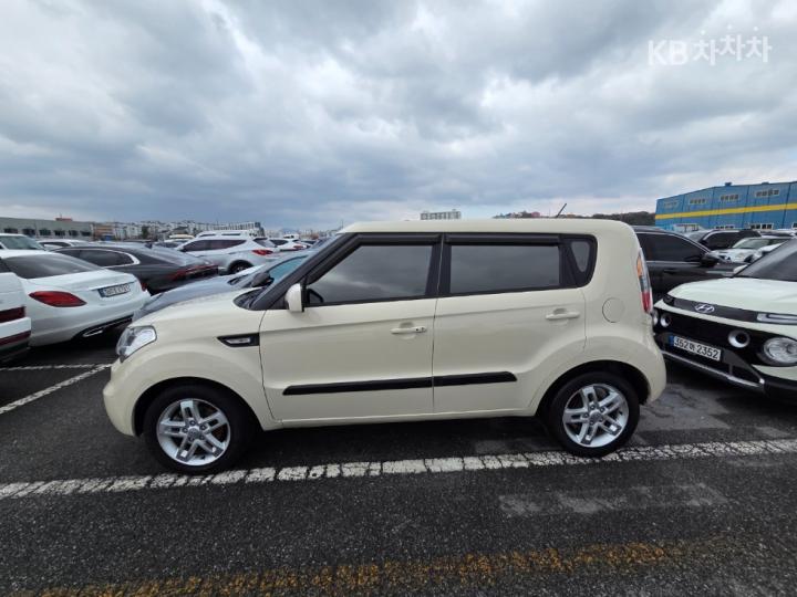 Kia Soul 1.6 Smart Base Type 4