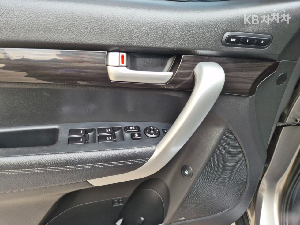 2010 - kia sorento