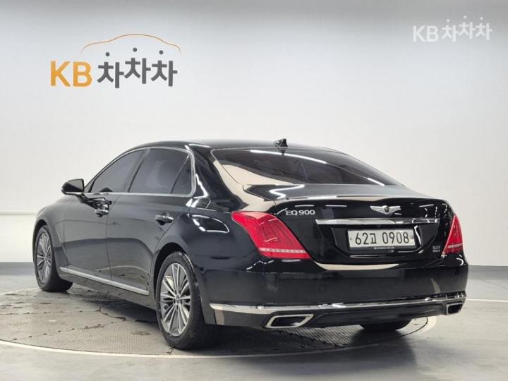 Genesis EQ900 3.3 T-GDI AWD Luxury 3