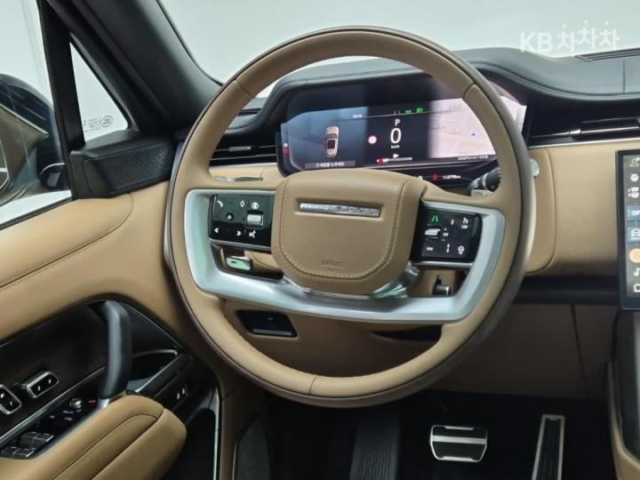 Land Rover Range Rover L460 P530 Autobiography LWB 10