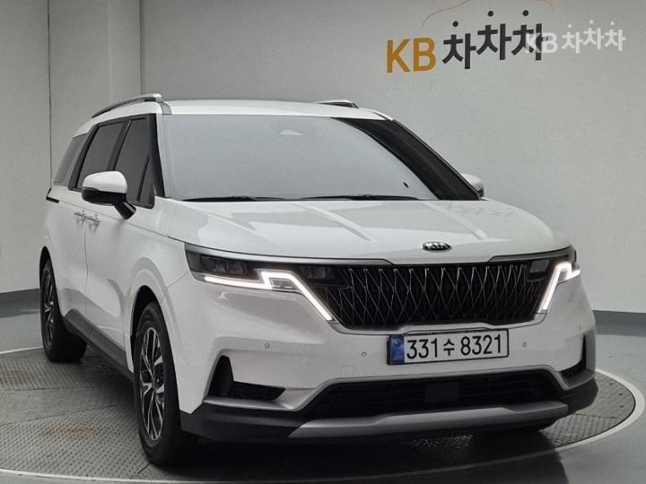Kia Carnival D2.2 Prestige 5