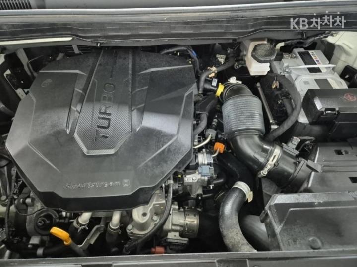 Kia Carnival D2.2 Prestige 6