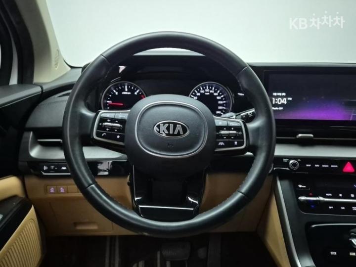 Kia Carnival D2.2 Prestige 10