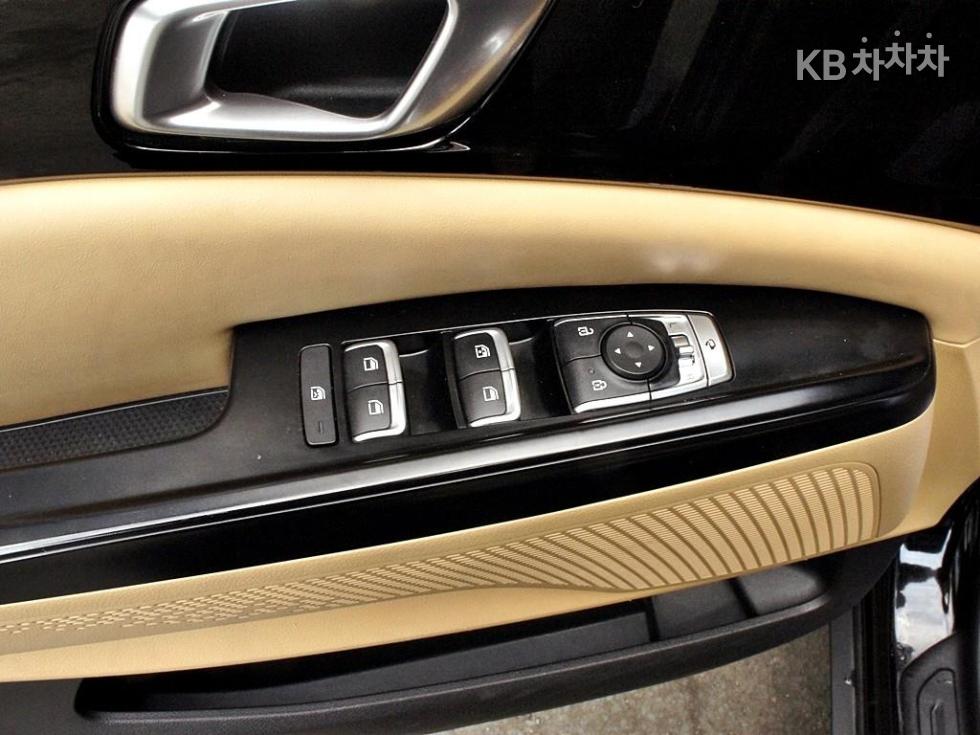 2021 - kia carnival