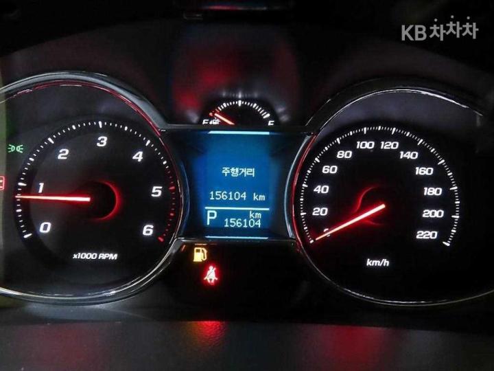 Chevrolet Captiva 2WD LT Premium 10