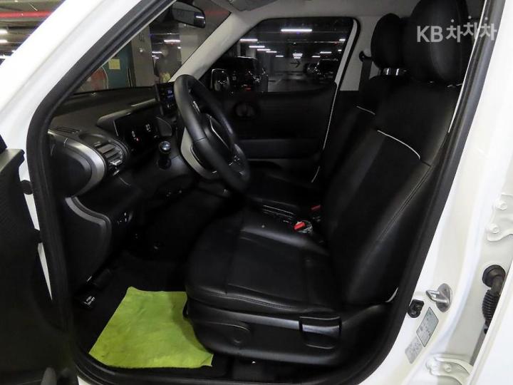 Hyundai Casper 1.0 Gasoline Modern 7