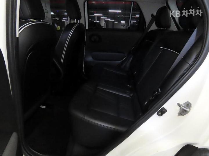 Hyundai Casper 1.0 Gasoline Modern 8