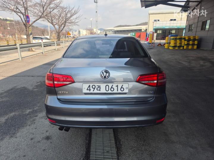 Volkswagen Jetta New 2.0 TDI BlueMotion 6