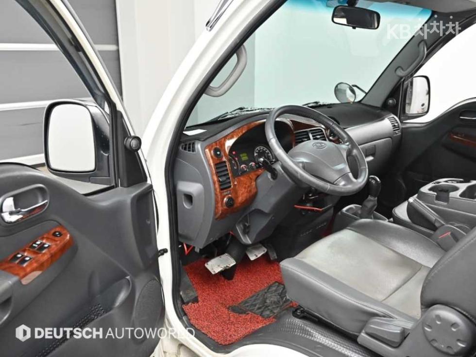 2010 - kia bongo iii