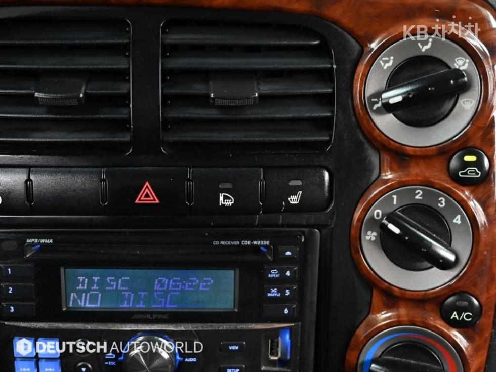 2010 - kia bongo iii