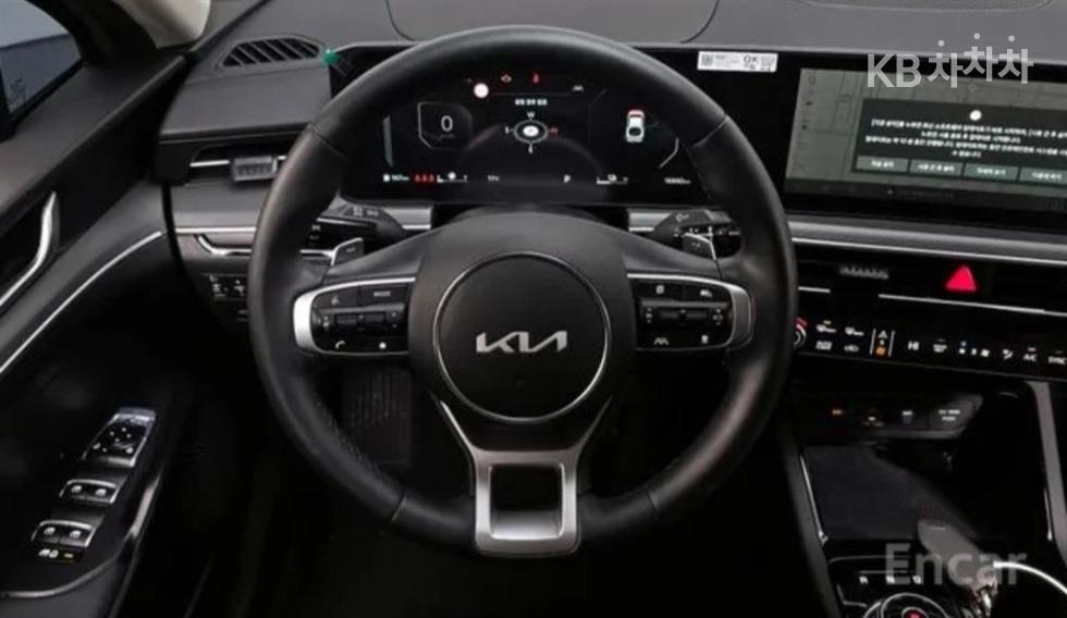 2025 - kia k5